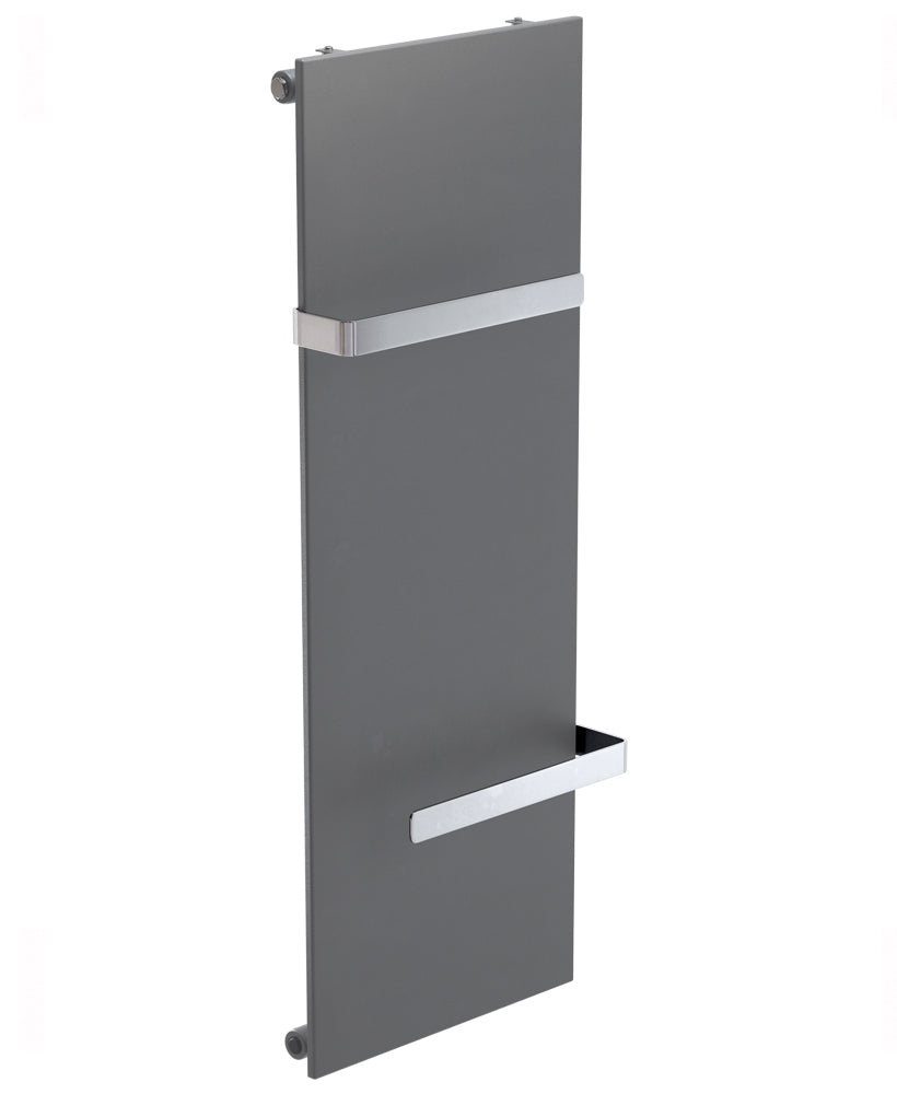 SYNERGY Vertical Radiator with Chrome Brackets